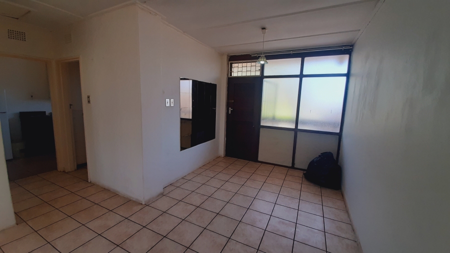 1 Bedroom Property for Sale in Potchefstroom North West